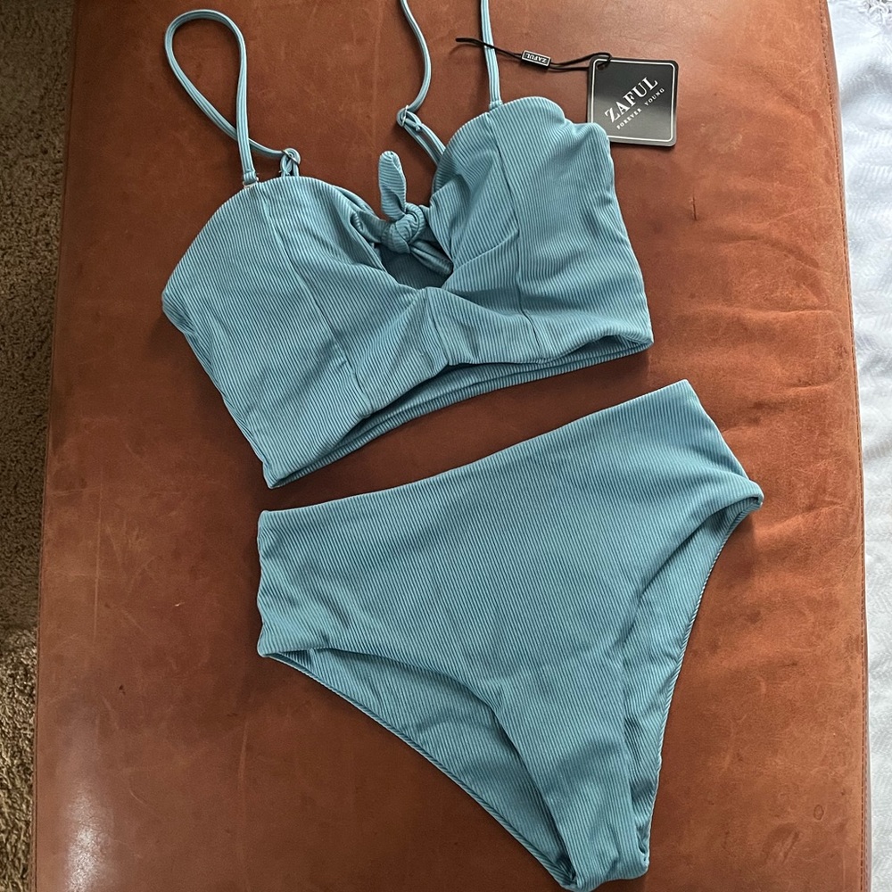 NWT Tie Front High Waist Bikini